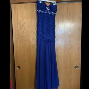 Navy blue prom dress